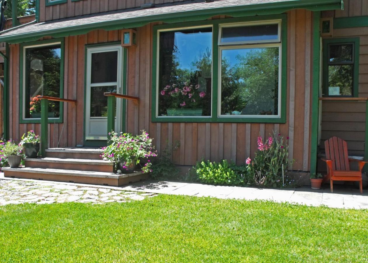 Summerhill Guest House Tofino Eksteriør billede