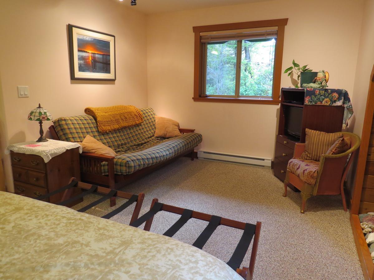Summerhill Guest House Tofino Eksteriør billede